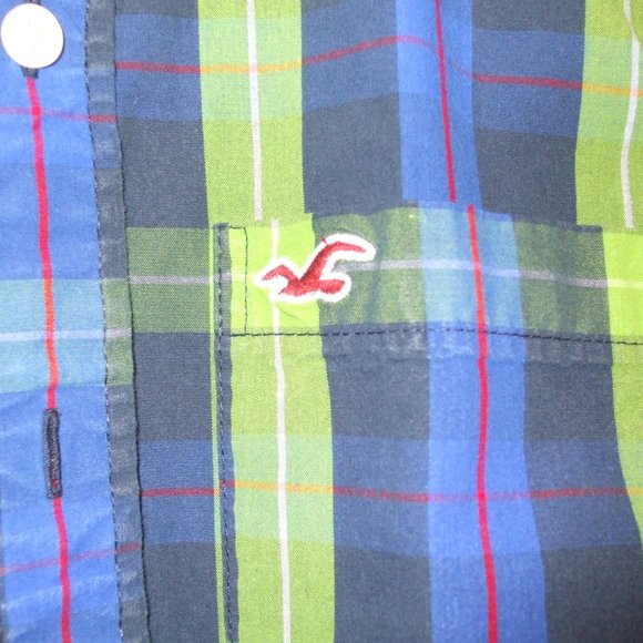Bundle of Boys Hollister Button downs - Picture 9 of 9